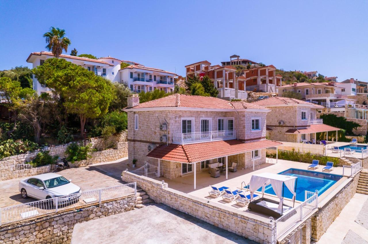 La Kumsal Denize Sifir Ve Ozel Havuzlu Dubleks Suit Kaş Exterior foto