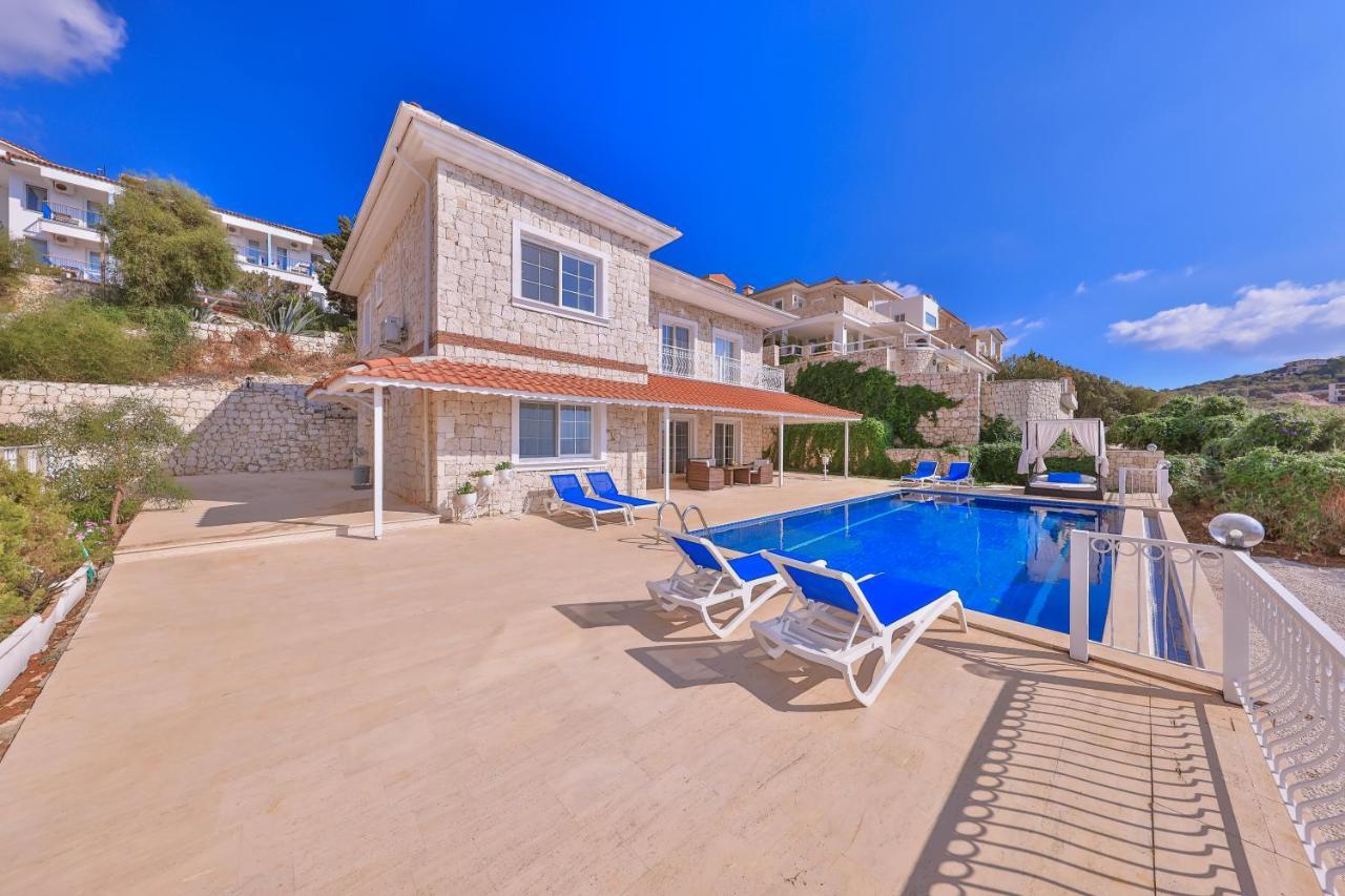 La Kumsal Denize Sifir Ve Ozel Havuzlu Dubleks Suit Kaş Habitación foto
